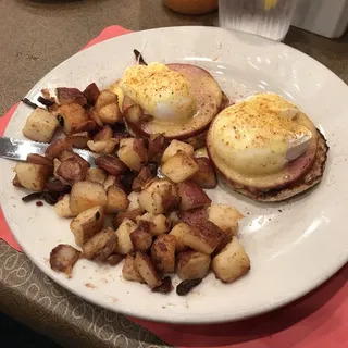 Classic Eggs Benedict