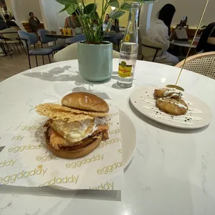 Smoked Salmon Sammie