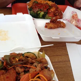 chicken wings and fried chicken, food