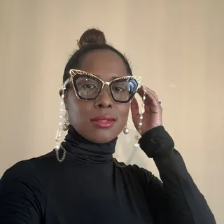 LaQuita S.