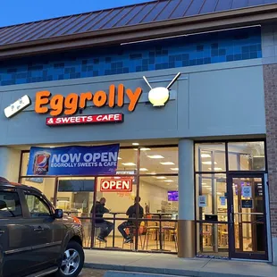 Eggrolly Front