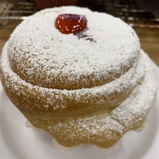 Ensaymada Strawberry- Brioche strawberry