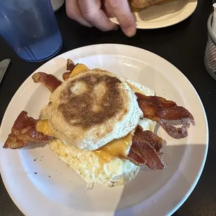 BEC Sandwich- fine