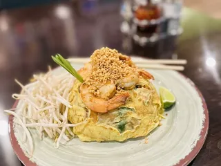 29 Pad Thai