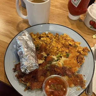 Chorizo con huevos.