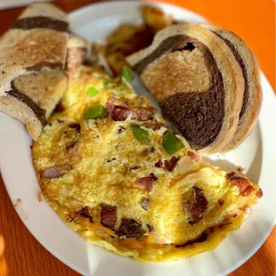 an omelet and bread