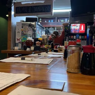 sushi and sashimi, interior