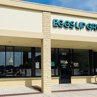 the front of the restaurant