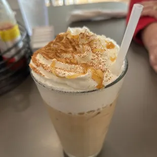 Iced classic caramel cinnamon smile