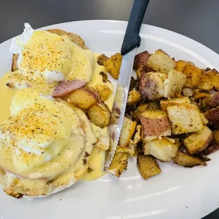 Eggs Benedict Side Home Fries (served lukewarm)