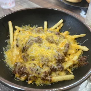 Chilli cheese fries