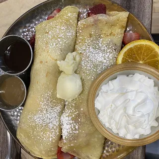 Fresh Strawberry Crepes
