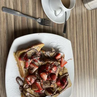 Eggsclusive Cafe