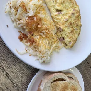 Ham and cheese omelet