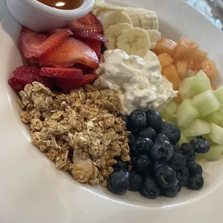 Breakfast Parfait Bowl