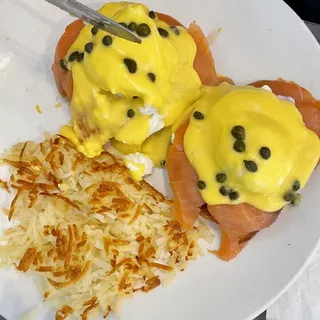 Smoked Salmon Benedict