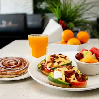 Cinnamon Roll Pancakes