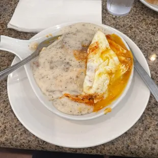 Biscuit/gravy/egg over easy