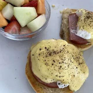 Eggs Benedict