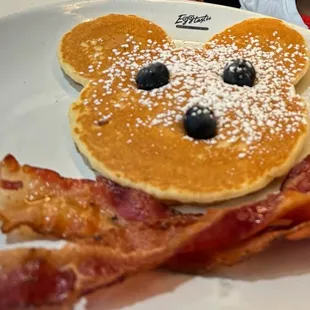 Micky pancake and bacon