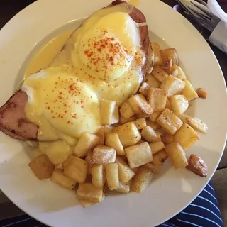 Traditional Eggs Benedict