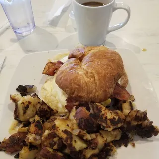 Breakfast Croissant