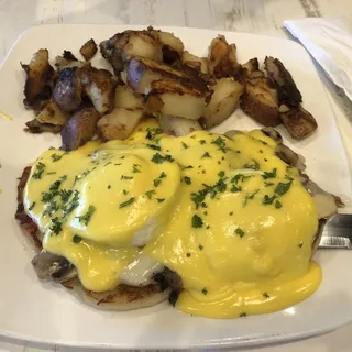 Brunchery Benedict