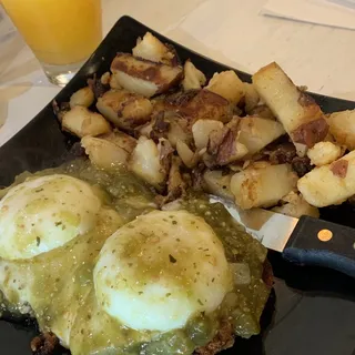 Chorizo Benedict