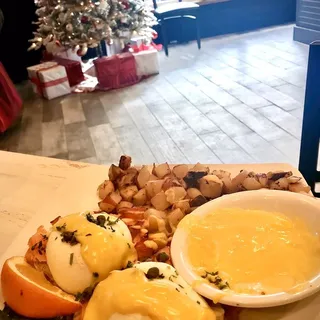 Salmon Benedict