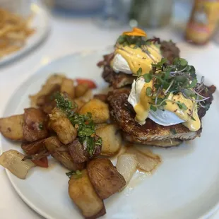 Fried chicken Benedict