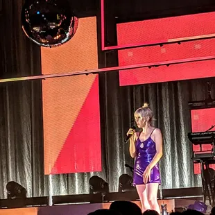 Carly Rae Jepsen (July 2019)