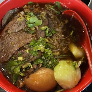 Spicy Taiwan Beef Noodle Soup