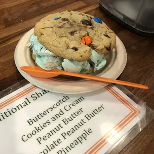Mint chocolate  chip cookie sandwich with m&amp;m chocolate chip cookie