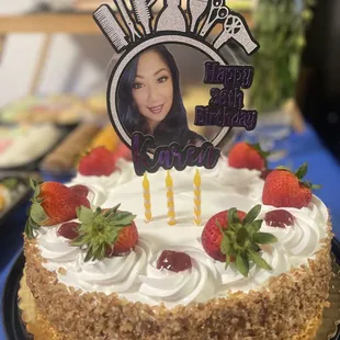 Custom selfie cake topper!