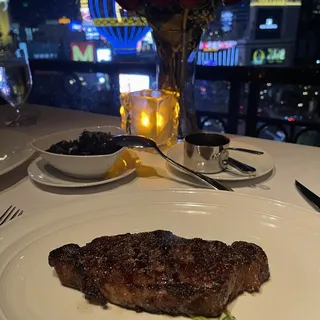 *Béarnaise, Bordelaise, Green Peppercorn