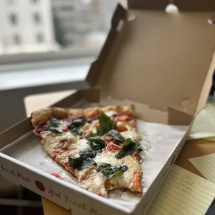 Best Margherita pizza in town!