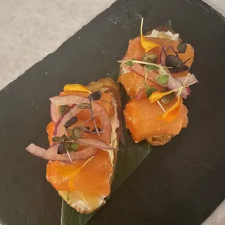 Salmon Roll