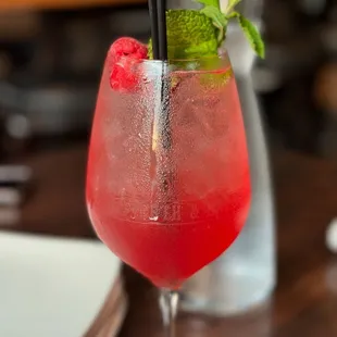 Raspberry Lavender Spritz