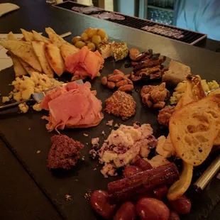Artisan Meat and Cheese Tray