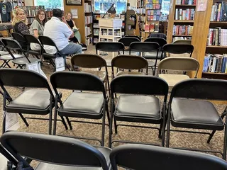 Watermark Books & Cafe