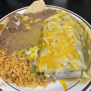 a plate of mexican food