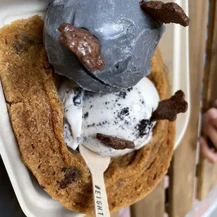 Wakanda and cookie n cream in a chocolate chip cookie bowl.