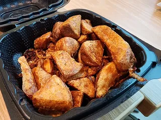 Nicos Bagels & Brunch