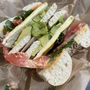 garden avocado bagel