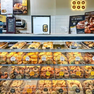 donuts, interior
