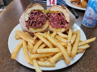 Harry's Cafe