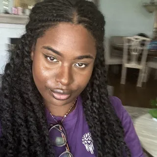 Dominique W.