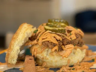 Biscuit Belly - Norfolk