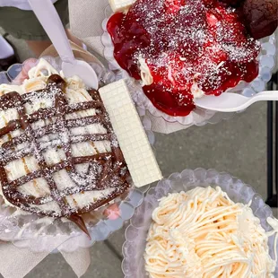 Spaghettieis Hazelnuss, Spaghettieis, Spaghettieis Frikadelle