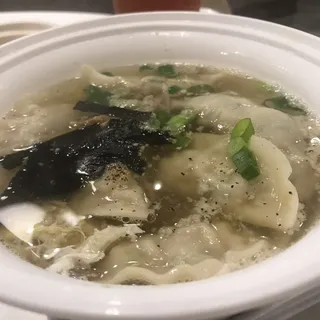 Pork Dumpling Soup w/ Beef Brisket